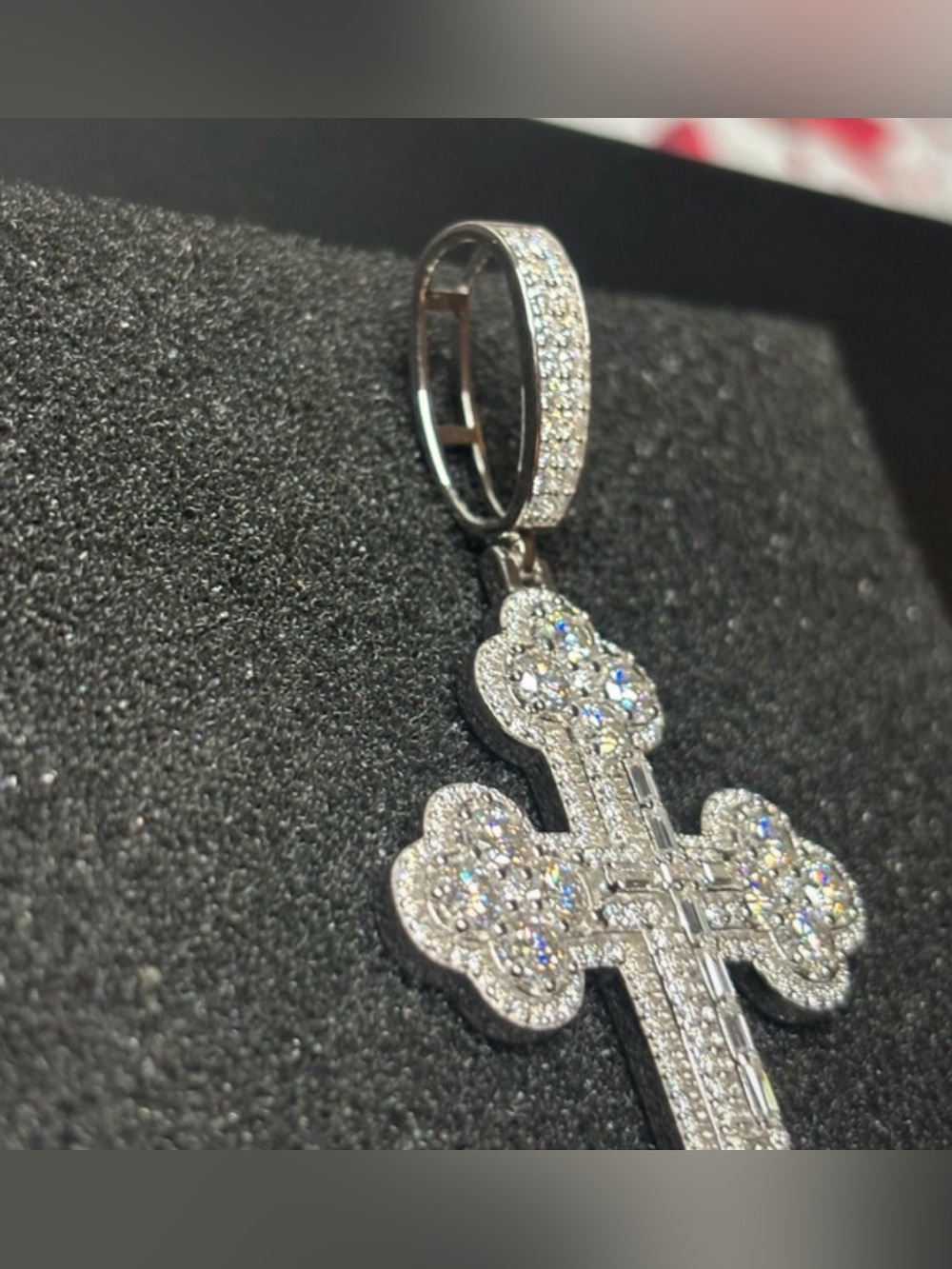 11 CTW DEW VVS Moissanite 3-Tier S925 Cathedral Cross Pendant DTP - Picture 3 of 5